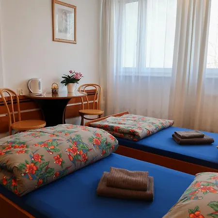Dom Studencki Raj Hostel Vratislav