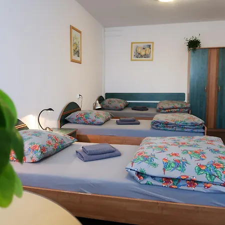 Dom Studencki Raj Hostel Vratislav