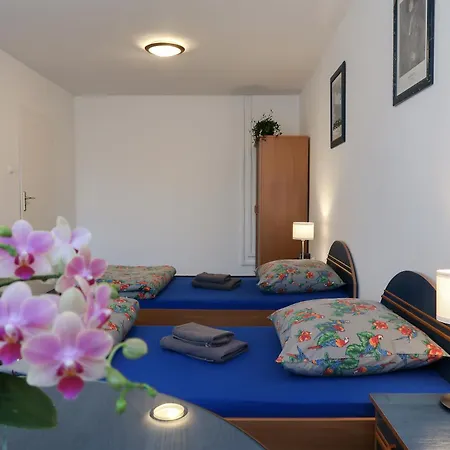 Dom Studencki Raj Hostel